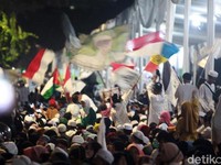 Klaster Petamburan & Mega Mendung, Kok Tracing Dihalangi?