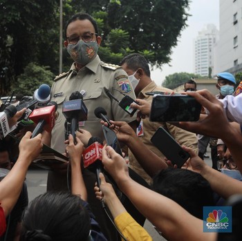 Penampakan Gubernur DKI Anies Baswedan Saat Dipanggil Polisi