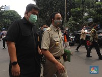 Anies Keluarkan Aturan Vaksinasi di DKI Jakarta