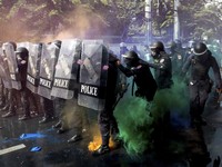 Demo Thailand Rusuh Lagi! Polisi Tembakkan Gas Air Mata
