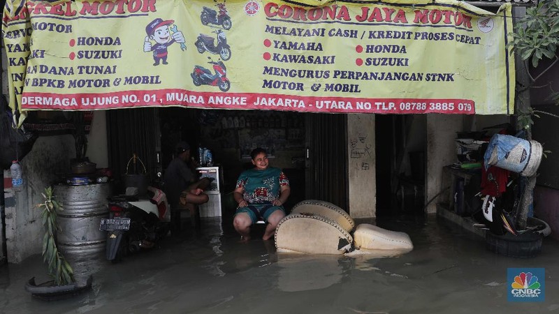 Banjir Rob di Kawasan Muara Angke (CNBC Indonesia/Muhammad Sabki)