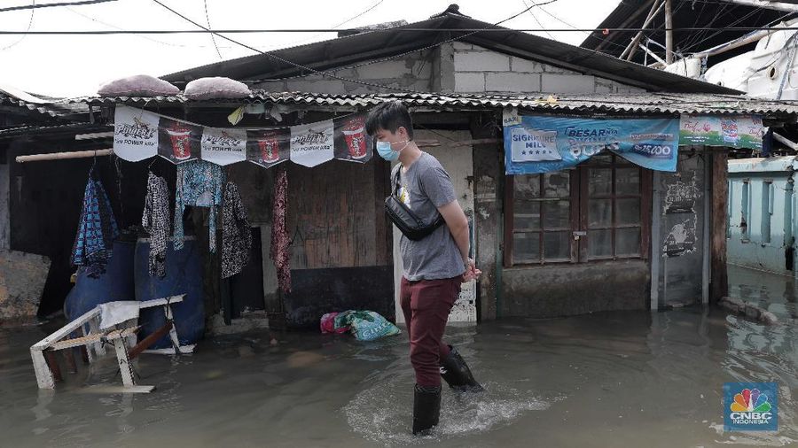 Banjir Rob di Kawasan Muara Angke (CNBC Indonesia/Muhammad Sabki)