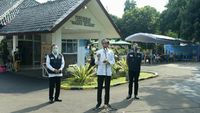 Momen Jokowi Blusukan Cek Simulasi Vaksinasi Corona di Bogor