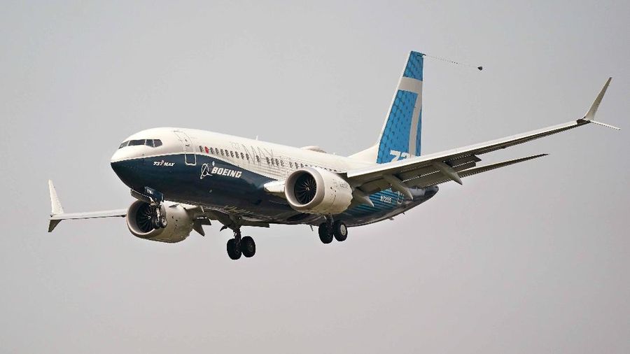 Boeing 737 Max dapat kembali mengudara setelah Administrasi Penerbangan Federal Amerika Serikat (FAA) mengeluarkan izin pada Rabu (18/11/2020). (AP/Ted S. Warren)