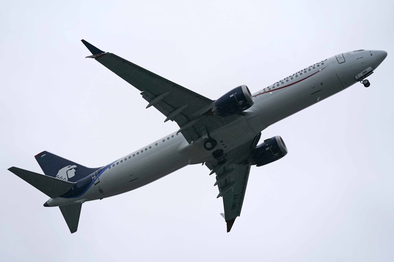 Boeing 737 Max dapat kembali mengudara setelah Administrasi Penerbangan Federal Amerika Serikat (FAA) mengeluarkan izin pada Rabu (18/11/2020). (AP/Ted S. Warren) Boeing 737 Max dapat kembali mengudara setelah Administrasi Penerbangan Federal Amerika Serikat (FAA) mengeluarkan izin pada Rabu (18/11/2020). (AP/Ted S. Warren)