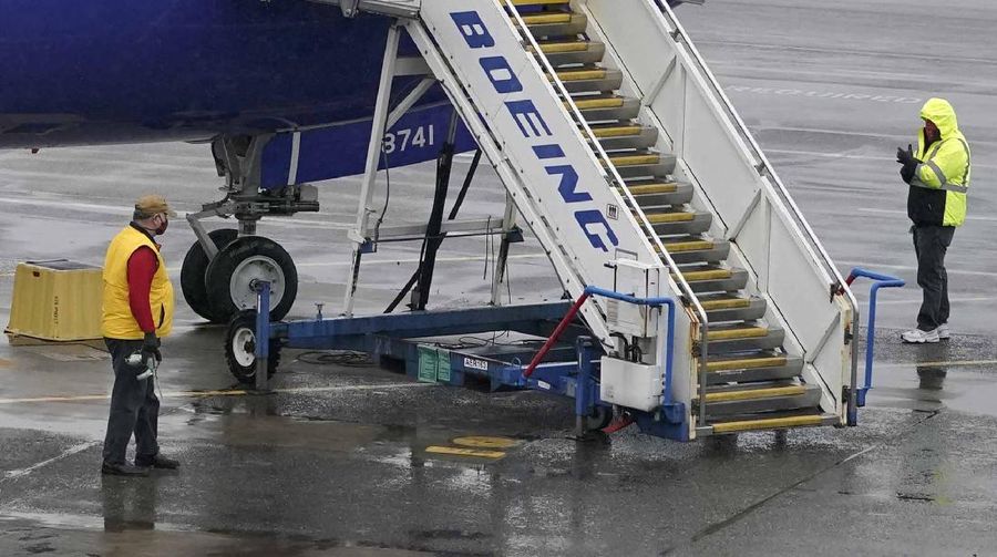 Boeing 737 Max dapat kembali mengudara setelah Administrasi Penerbangan Federal Amerika Serikat (FAA) mengeluarkan izin pada Rabu (18/11/2020). (AP/Ted S. Warren)
