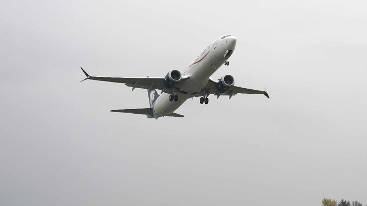 Boeing 737 Max dapat kembali mengudara setelah Administrasi Penerbangan Federal Amerika Serikat (FAA) mengeluarkan izin pada Rabu (18/11/2020). (AP/Ted S. Warren) Boeing 737 Max dapat kembali mengudara setelah Administrasi Penerbangan Federal Amerika Serikat (FAA) mengeluarkan izin pada Rabu (18/11/2020). (AP/Ted S. Warren)