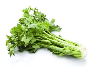 7 Sisa Potongan Sayur yang Bisa Ditanam Lagi di Halaman Rumah