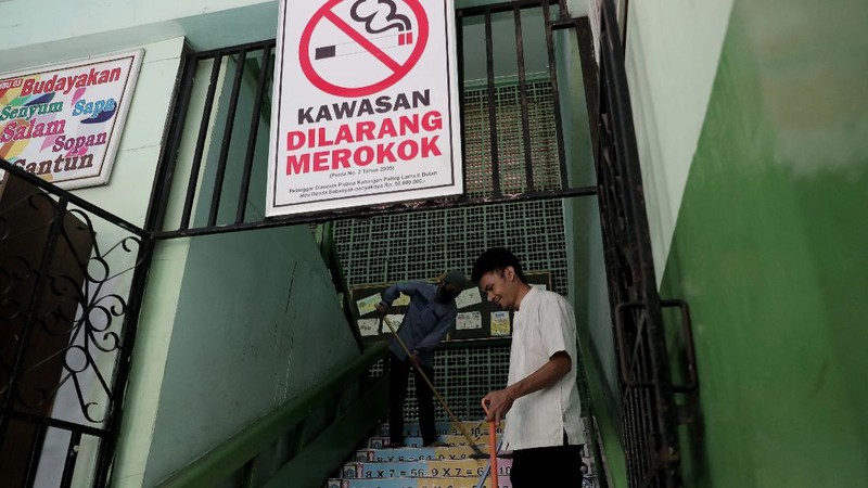 Persiapan Sekolah Tatap Muka (CNBC Indonesia/Muhammad Sabki)