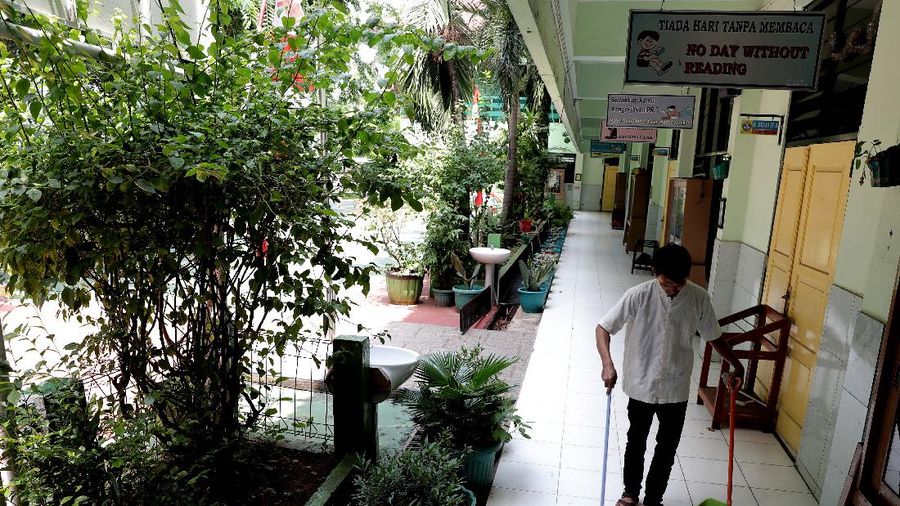 Persiapan Sekolah Tatap Muka (CNBC Indonesia/Muhammad Sabki)