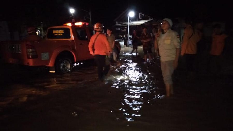 Banjir Rendam Sembilan Desa di Kendal, Jawa Tengah, Kamis (19/11) malam. (Dok. BNPB)
