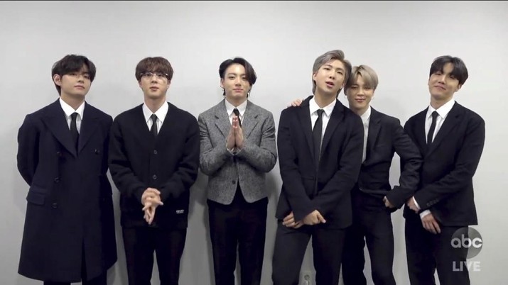 Daebak! BTS Raih 2 Penghargaan di American Music Awards 2020