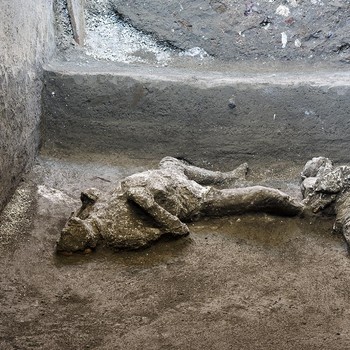 Penampakan Jasad 2.000 Tahun dari Lestusan Gunung Vesuvius