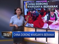 China Dorong Warganya Beranak