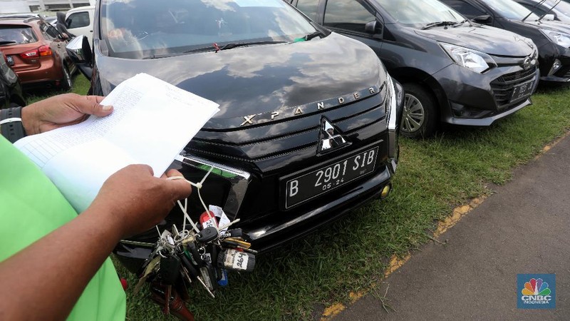 Lelang Mobil di masa Pandemi (CNBC Indonesia/ Andrean Kristianto)