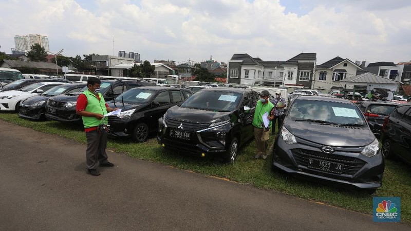 Lelang Mobil di masa Pandemi (CNBC Indonesia/ Andrean Kristianto)