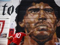 Duka Penggemar, Argentina Tangisi Kepergian Maradona