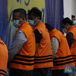 Di Hawaii, Edhy & Istri Belanja Rolex, LV Cs Pakai Uang Haram