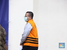 Resmi Tersangka, Edhy Prabowo Ditahan 20 Hari di Rutan KPK