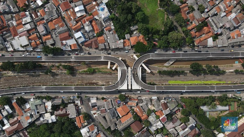 Fly Over Tapal Kuda Lentang Agung (CNBC Indonesia/Andrean Kristianto)