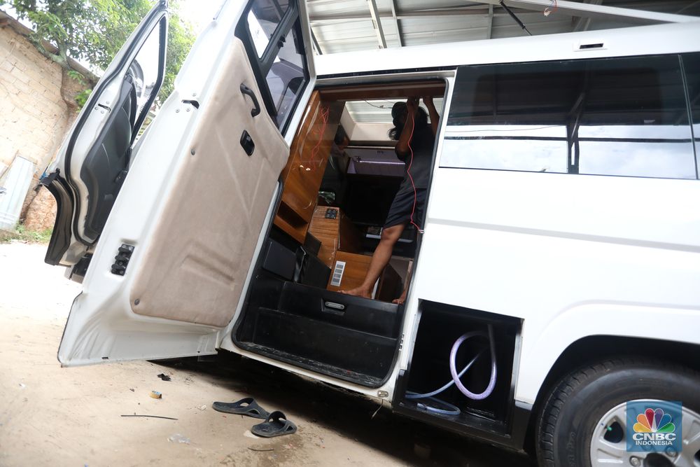 Keren Begini Wajah Mobil MPV yang Diubah Jadi Rumah 