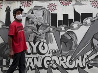 Tren Kasus Covid di 5 Provinsi Turun, PPKM Mikro Diperpanjang