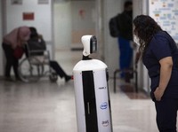 LaLuchy Robotina, Robot Meksiko yang Hibur Pasien Covid-19