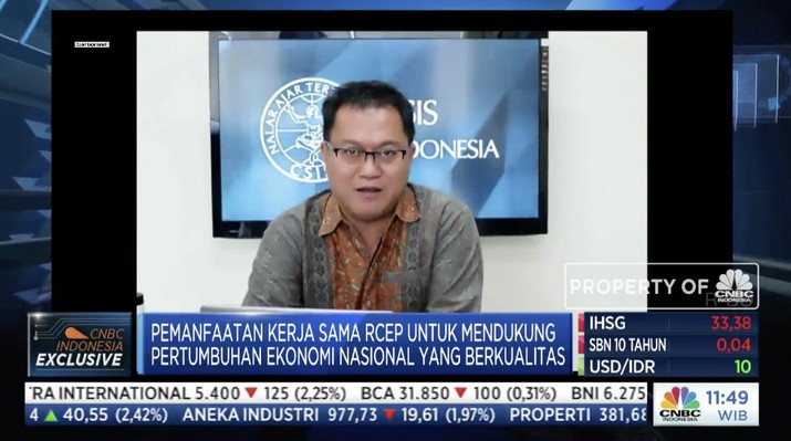 Kepala Departemen Ekonomi CSIS, Yose Rizal Damuri Kepala Departemen Ekonomi CSIS, Yose Rizal Damuri dalam acara webinar