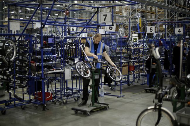 Booming Sepeda Brompton Selesai Harga Makin Hancur Hancuran<script async src=