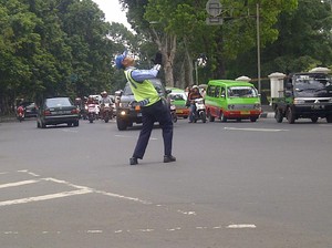 Jadi Supeltas Humoris 20 Tahun, Mahfud Pernah Tuai Apresiasi Walkot-Ketua MPR