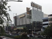 Mal Golden Truly Tutup, Pindah Online