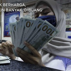 Sedang Tak Berharga, Dolar Makin Banyak 'Dibuang'