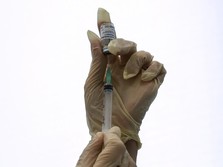 China Beri Bantuan Vaksin dengan 'Imbalan'