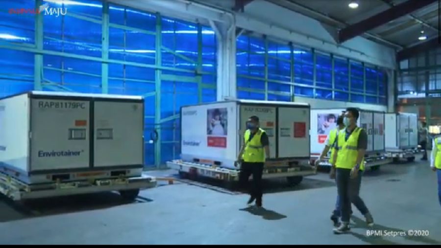Foto/ Kedatangan Vaksin Covid-19, Bandara Soekarno Hatta, 6 Desember 2020/ Youtube: Setpres