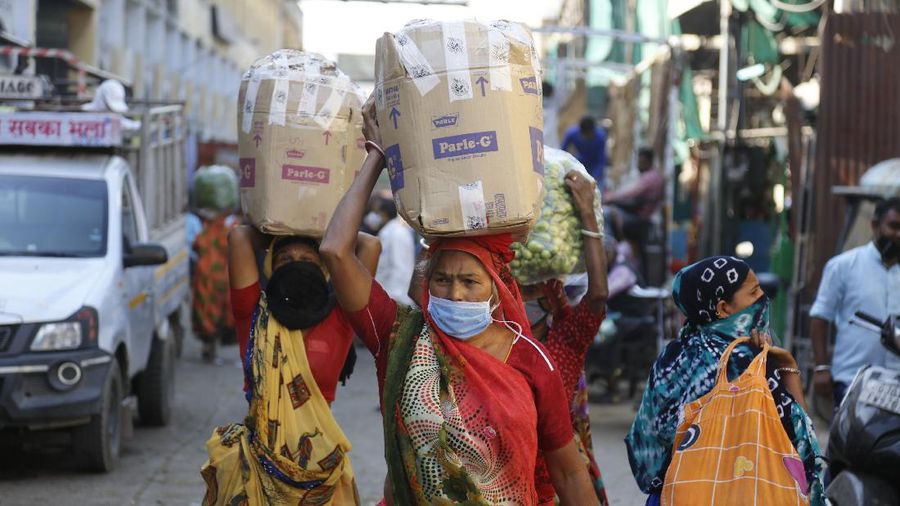 Kasus Covid-19 meningkat di India. (AP/Birendra)