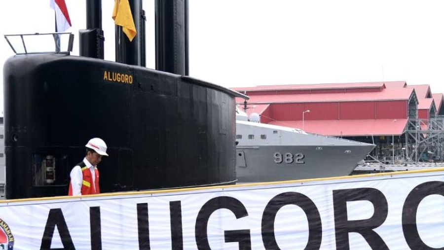kapal selam alugoro
