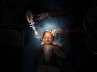 Help! Anak-anak Timur Tengah Butuh Bantuan Rp 35 T
