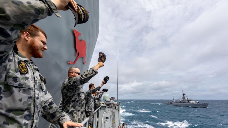 Angkatan Laut Australia & Angkatan Bersenjata Indonesia latihan bersama. (Dok: Twitter Royal Australian Navy)