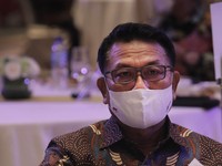 Bangun! Gelombang Kedua Covid-19 RI Sudah Menyapu