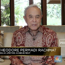 TP Rachmat Raih Lifetime Achievement di CNBC Indonesia Award
