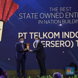 Telkom Raih Penghargaan The Best SOE in Nation Building