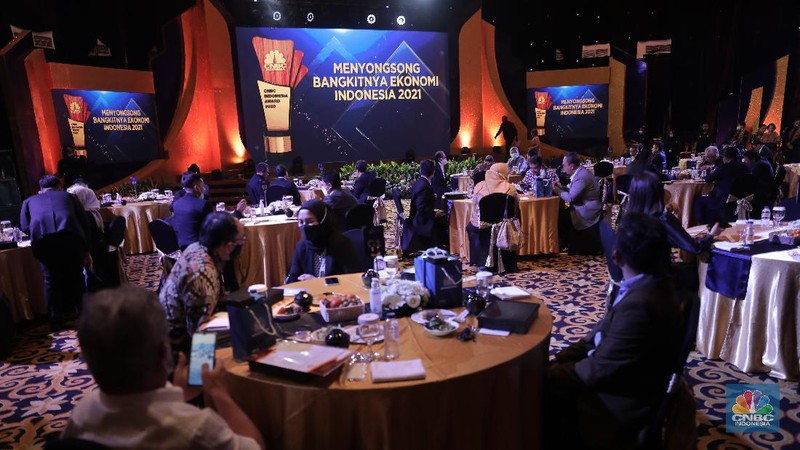 Suasana CNBC Indonesia Award 2020 dengan tema Menyongsong Bangkitnya Ekonomi Indonesia 2021.(CNBC Indonesia/Muhammad Sabki)