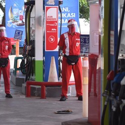 Sigap Padamkan Api, Petugas SPBU Pertamina Raih Penghargaan