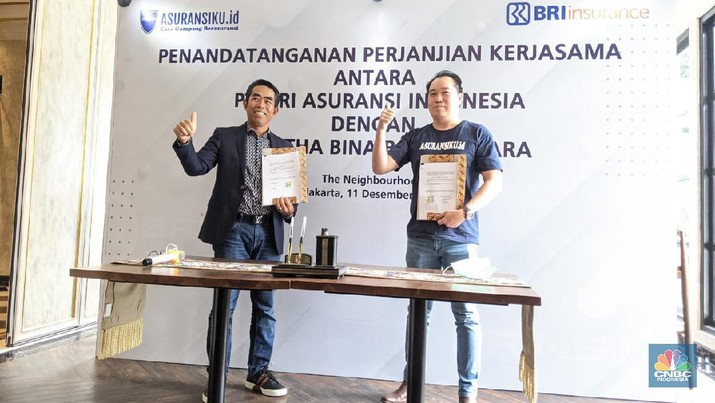 PT BRI Asuransi Indonesia perluas pasar digital dengan menggandeng PT Artha Bina Bhayangkara broker asuransi online melalui asuransiku.id. (CNBC Indonesia/Emir Yanwardhana)