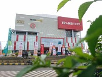 Grab Tutup Semua Dark Store, Pilih Investasi di Transmart