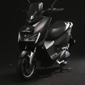 Luhut PD 2 Juta Motor Listrik Meluncur di 2025