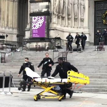 Heboh Tembakan di Katedral New York, Satu Orang Tewas