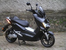 Wow, 6 Juta Motor Bakal Dimodifikasi Jadi Motor Listrik
