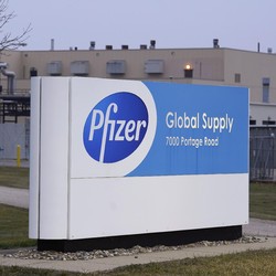 RI Belum Amankan Vaksin Pfizer, Bio Farma Ungkap Alasannya