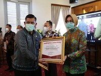 Tangsel Raih Penghargaan Kota Peduli HAM